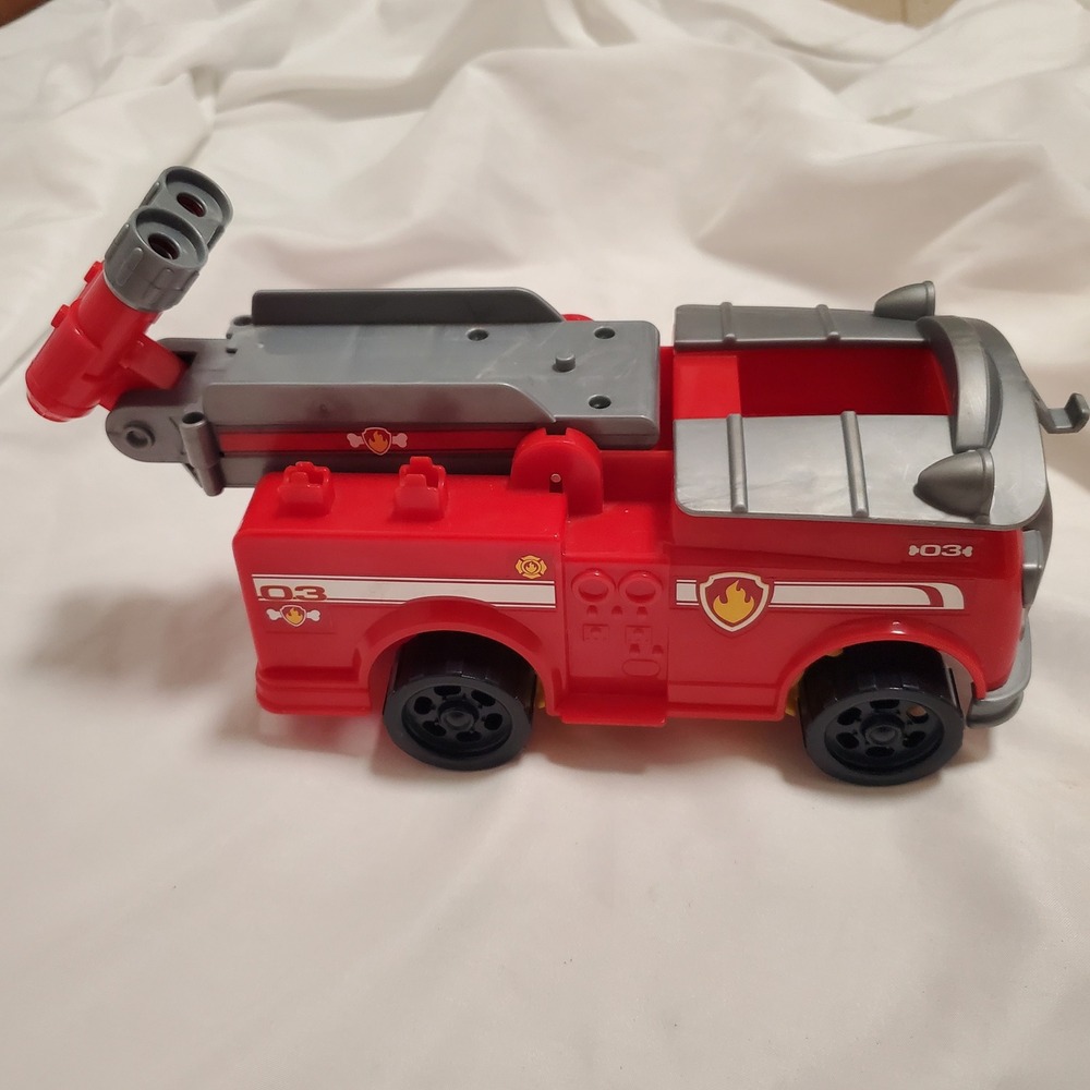 Paw Patrol Marshall Transforming Ultimate Fire Truck Red Rescue Vehicle Toy 03